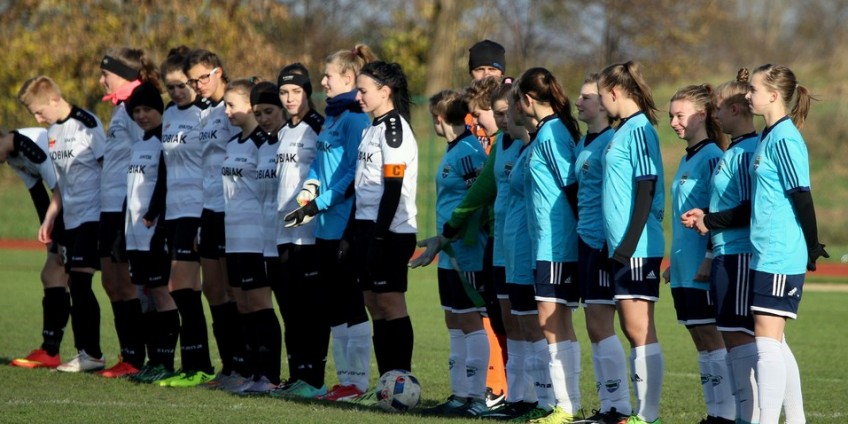 3L: Tucholanka Tuchola - Unifreeze II Górzno 2:2 (foto)