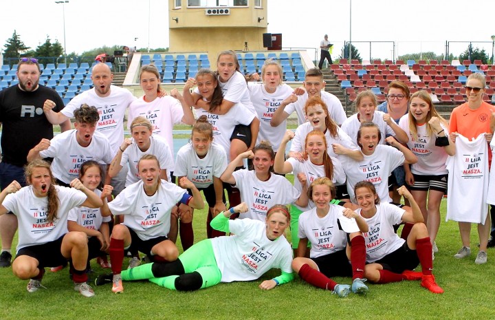 Staszkówka i Tczew z awansem do I ligi