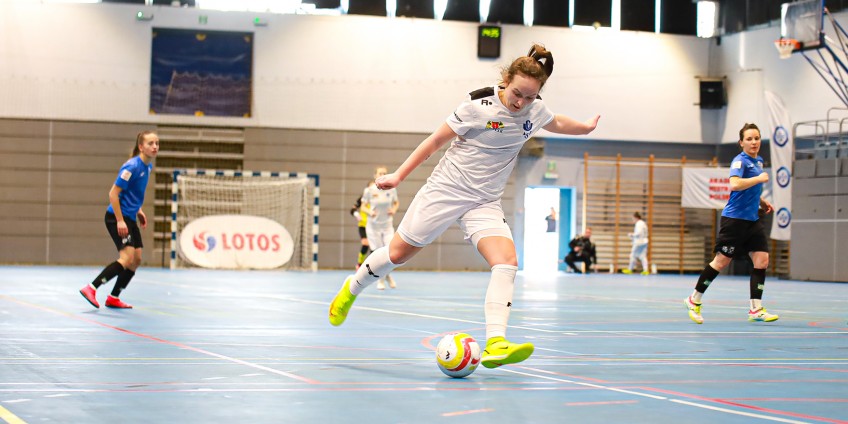 AMPy kobiece połączone z męskimi