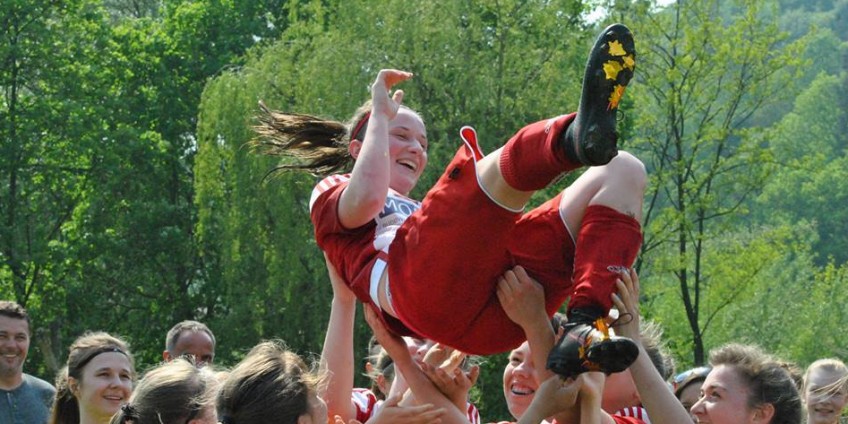 Tarnovia i Naprzód wspólnie zaśpiewały sto lat