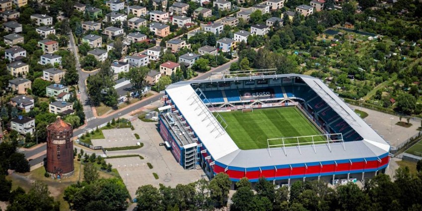 Miasto mistrza bez kobiet