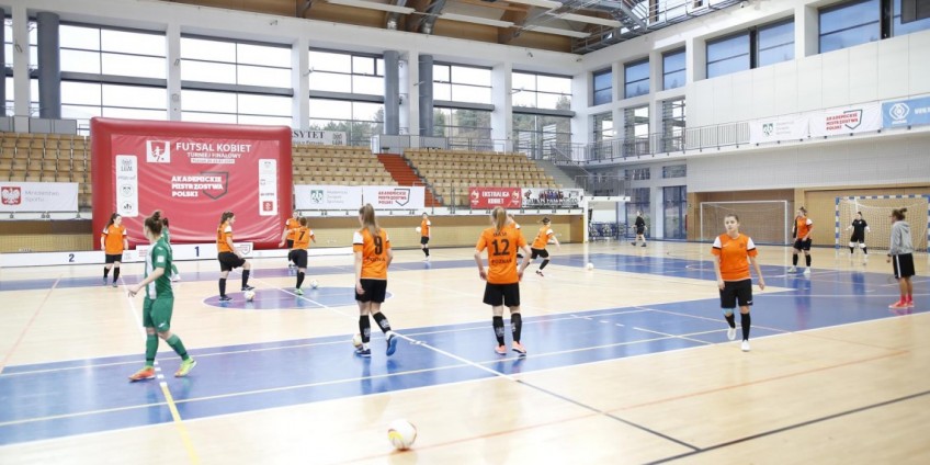 Futsal dokończy sezon we wrześniu