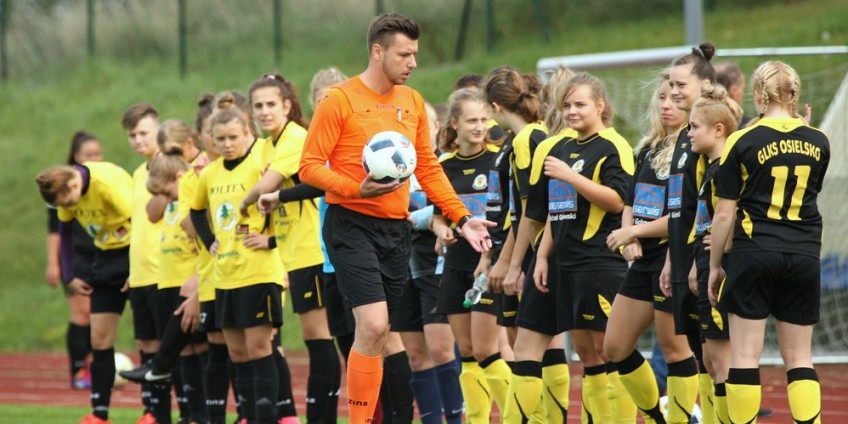 3L: Tucholanka Tuchola – Osielsko Żołędowo 8:0 (foto)