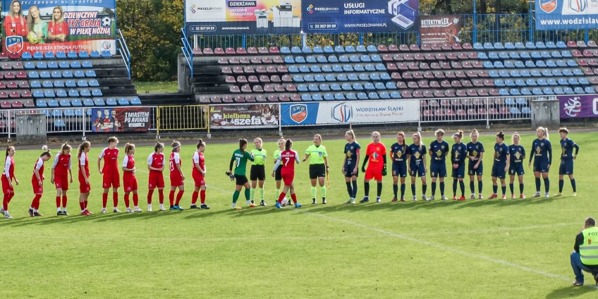 Dwa zespoły do awansu, jeden do spadku