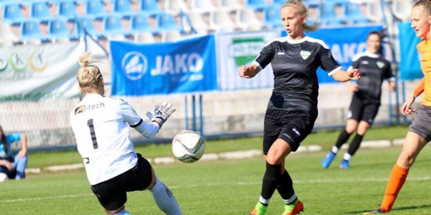 Cała runda z trybun