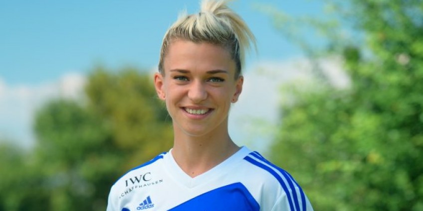 Wraca do Polski. Hmírová w Czarnych Sosnowiec