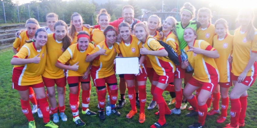 Uśmiechem na dyskryminację!