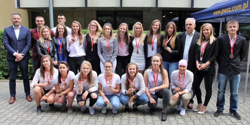 AZS PWSZ Wałbrzych odebrał medale