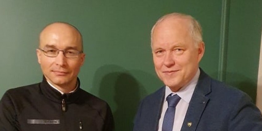 Selekcjoner Witkowski wraca do kobiecej