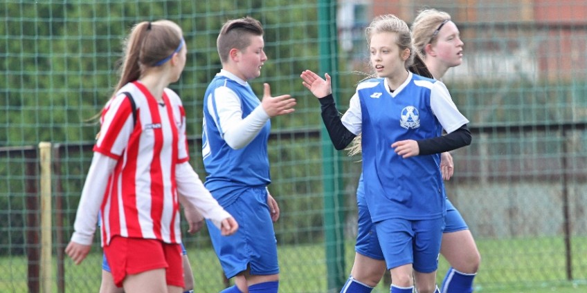 MLJM: Olimpia Szczecin - Ostrovia Ostrów 8:1 (foto)