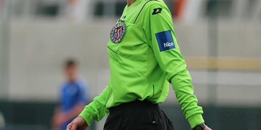 Szkoleni sędzi Wiązownie