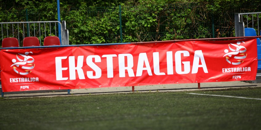 12 klubów Ekstraligi, 18 lokalizacji meczów