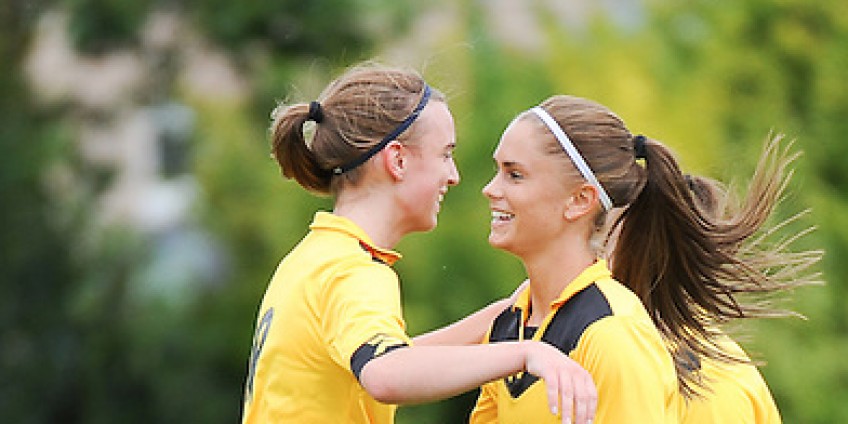 Samostanowią o sobie