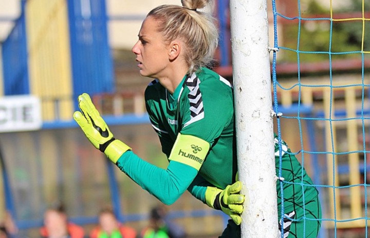 Aleksandra Komosa odłożyła rękawce