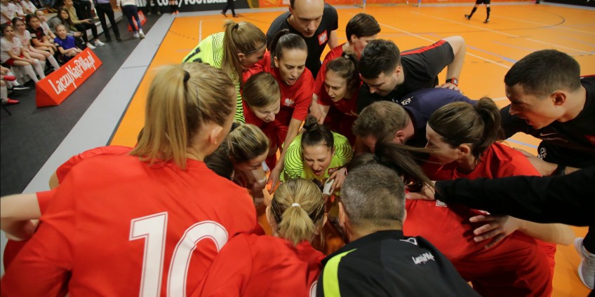 Na parkiecie rozbiły Białoruś