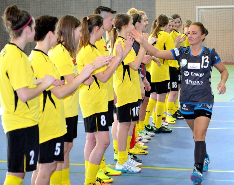 Gala piłki nożnej i ręcznej w Sianowie