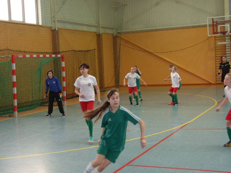 I Halowy Turniej Piłki Nożnej w Chełmży