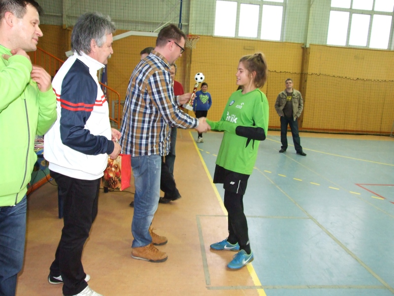 I Halowy Turniej Piłki Nożnej w Chełmży