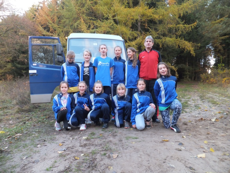 Młodziczki Victorii SP2 Sianów wygrały w Wałczu